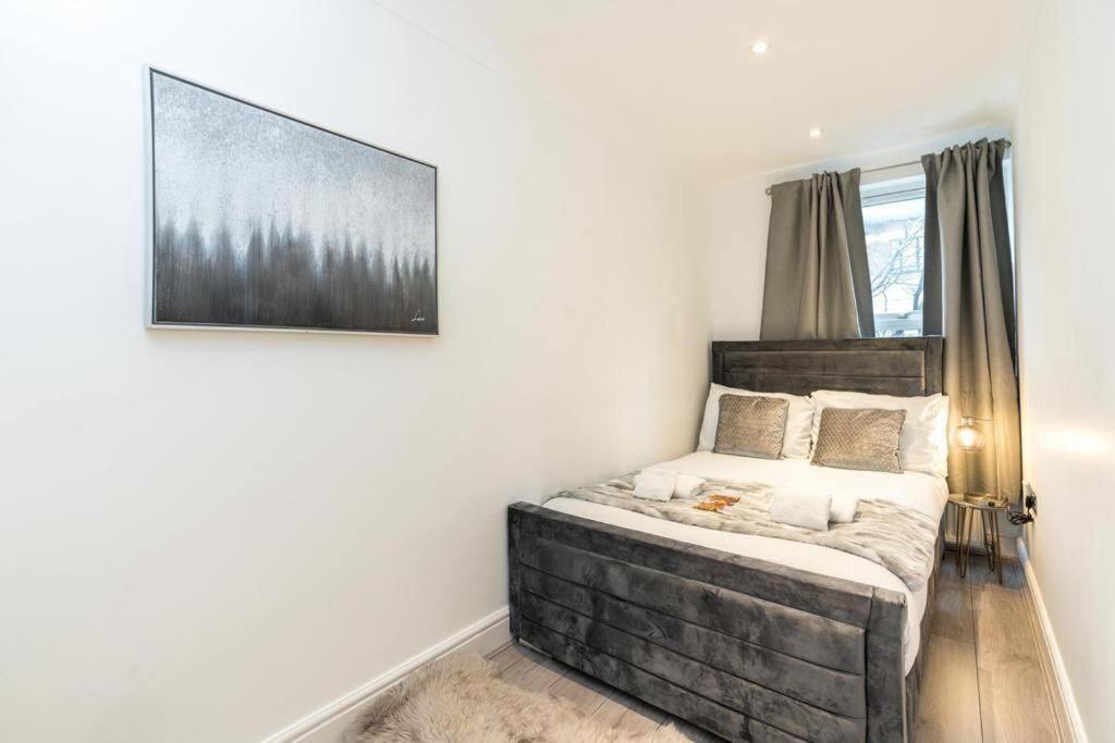 Appartamento Stylish 2bed With Sky Window *