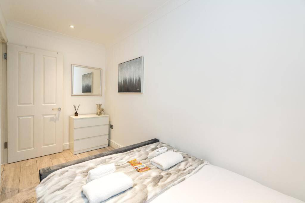 Stylish 2bed With Sky Window Appartamento *